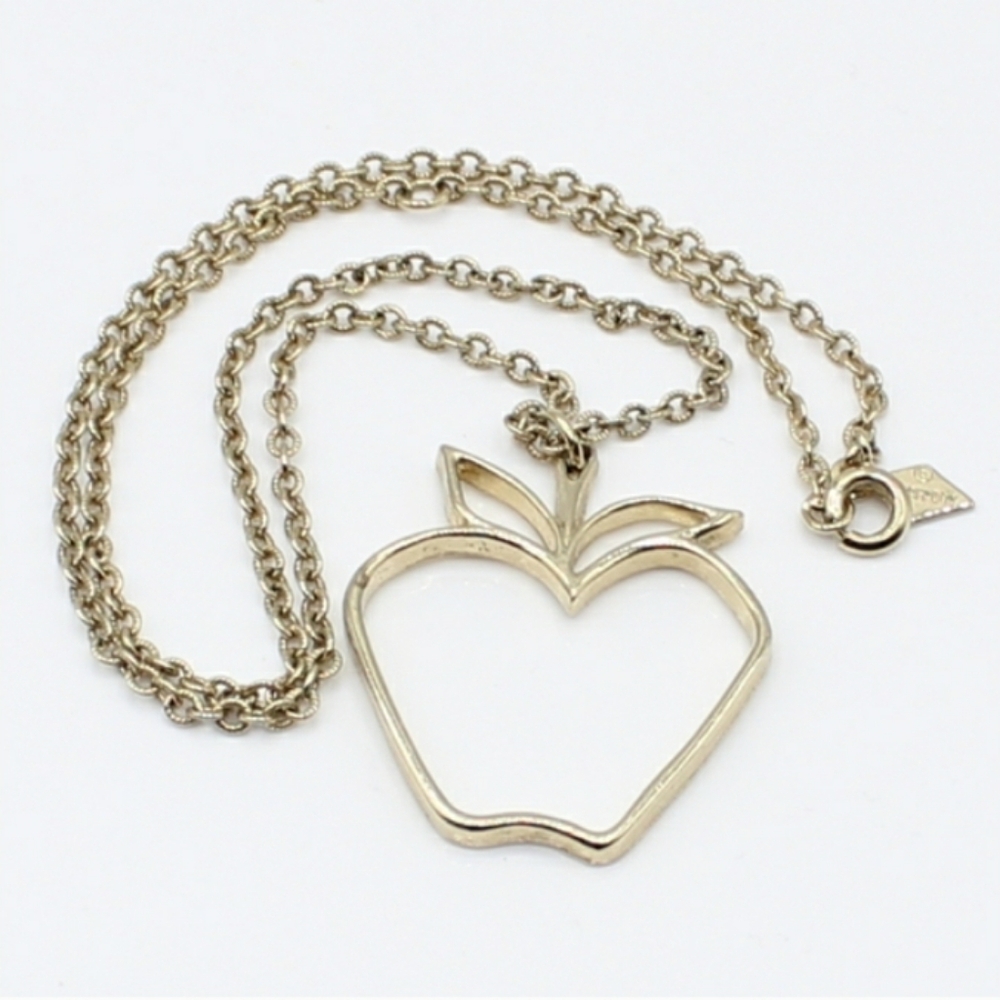 Sarah Coventry Vintage "The Big Apple" 1970s Necklace